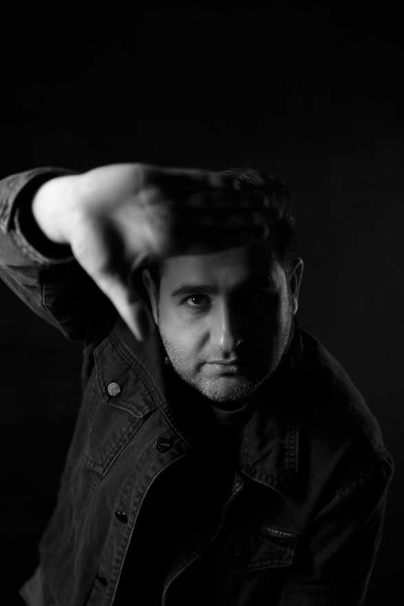 بهنام پورحسن | مشکل بزرگ: ناهماهنگی لحن پوستر با ژانر اثر | سینما | هنر | نمایش | گرافیک | طراحی پوستر